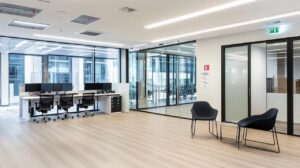 Read more about the article Top 10 Workplace Safety Signage Suppliers in the UK Compared (Seton & More) for 2026